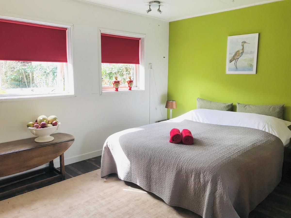 Bed and Breakfast De Fryske Wyn Ferwerd Екстер'єр фото